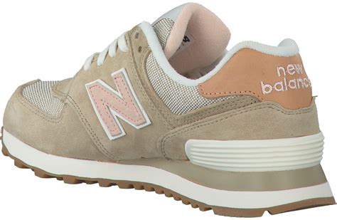 Beige Sneakers 